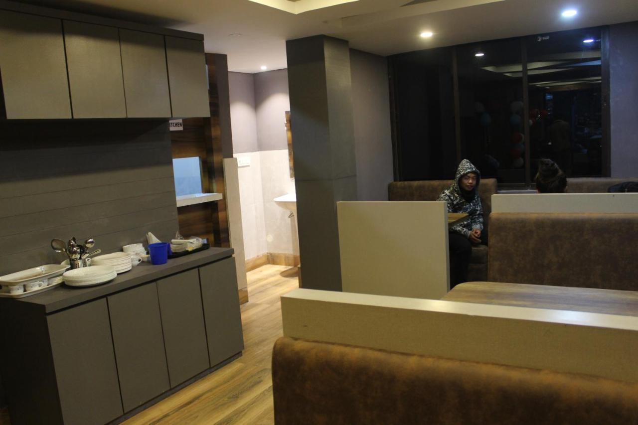 Hotel Oak Namchi エクステリア 写真
